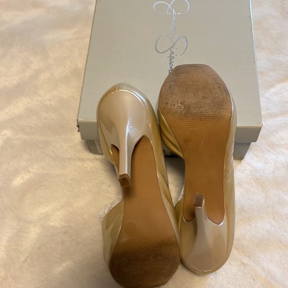 Jessica Simpson Pearlized Patent Leather Heels - Picture 3 of 3